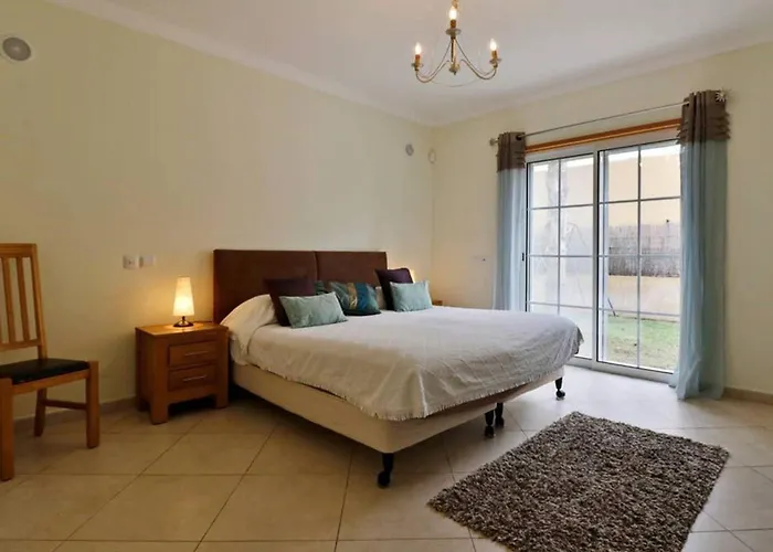 빌라 Varandas Do 5 Bedroom Private Pool Table Tennis 발도로보